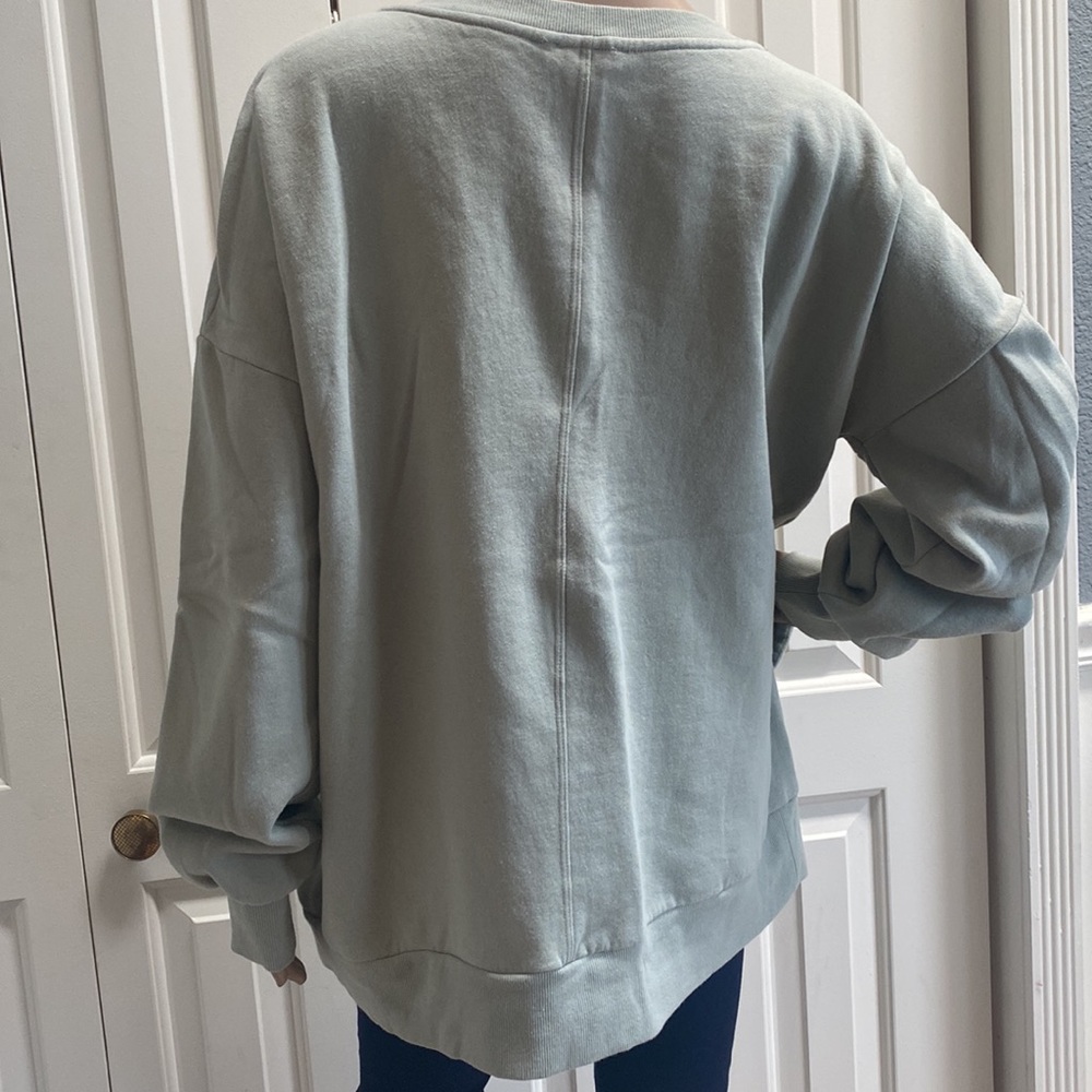 NWOT Zenana Outfitters Womens 1X Sage Green Sweatshirt. So soft! With pockets. - Picture 11 of 12